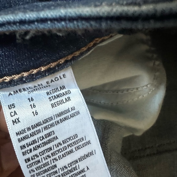 American Eagle Outfitters Indigo Straight Jeans - Picture 2 of 2